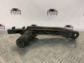 крепление бампера, ориг. номер 1K0807889B, Volkswagen Jetta