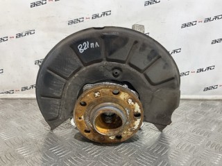 кулак поворотный Volkswagen Sharan 2010-2015, 3C0407257F