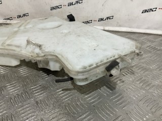 бачок омывателя, ориг. номер 61667241680, BMW 3 2008-2013