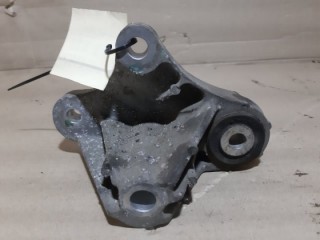 Кронштейн МКПП, ориг. номер 4M51-6P093, FORD FOCUS 2 2007-2011