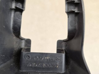 пластик салазок сиденья задний левый, ориг. номер 72157KK010, Toyota Hilux 8 поколение [рестайлинг] 2020-2026