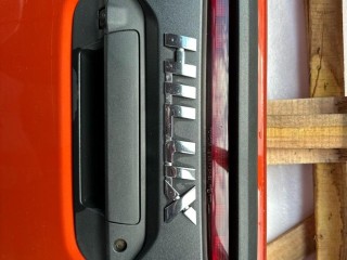 задний борт, ориг. номер 65700-KK010, Toyota Hilux 8 поколение [рестайлинг] 2020-2026