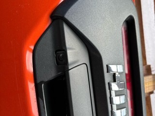 задний борт, ориг. номер 65700-KK010, Toyota Hilux 8 поколение [рестайлинг] 2020-2026