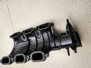 впускной коллектор, ориг. номер 06700346130, Maserati Levante 1 поколение 2016-2020
