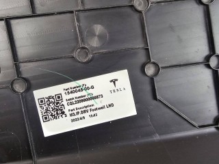 декоративная накладка торпедо, ориг. номер 1540045-00-G, Tesla Model 3 1 поколение [рестайлинг] 2021-2024