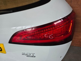 фонарь крышки багажника правый, ориг. номер 8R0945094C, Audi Q5 8R [рестайлинг] 2012-2017