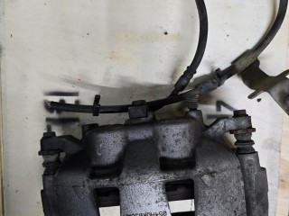 суппорт тормозной передний правый, ориг. номер 68383240AA, Jeep Wrangler 4 поколение 2017-2023