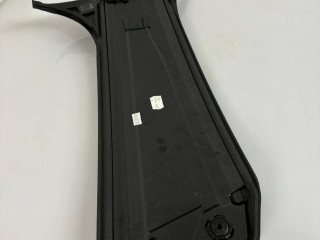 Накладка центральной стойки двери прав., ориг. номер 51357453304, BMW 4 F32/F33 [рестайлинг] 2017-2020