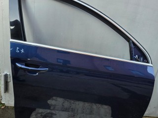 дверь передняя правая, ориг. номер 3AA831056, Volkswagen Passat B7 2011-2015
