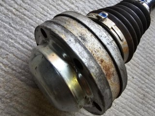 полуось передняя левая, ориг. номер 1K0407271JJ, Volkswagen Passat B7 2011-2015