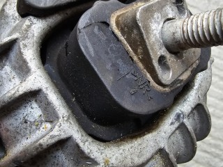 подушка крепления двигателя, ориг. номер 13981112, BMW X1 E84 2009-2012