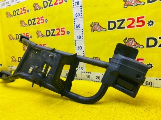 крепление запасного колеса, ориг. номер 5465, MR230139, MR230157, MR230156, MITSUBISHI CHALLENGER
