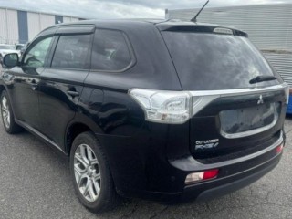 подкрылок, ориг. номер 5467, 5370B009, MITSUBISHI OUTLANDER