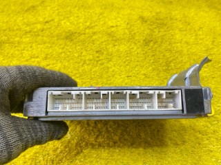 блок управления двс, ориг. номер 5401, 89661-60630, TOYOTA LAND CRUISER