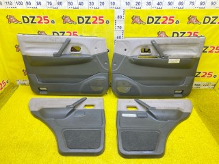 Обшивка дверей MITSUBISHI PAJERO 1991-1997