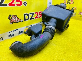 корпус воздушного фильтра, ориг. номер 5328, 165007S010, 165767S000, INFINITI QX56 2004-2007