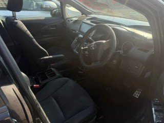 замок двери, ориг. номер 6906042021, 5470, TOYOTA WISH