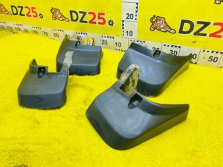 брызговики комплект, ориг. номер MN117446, MN117445, 5471, 5370A983, 5370A984, MITSUBISHI L200 2011-2014