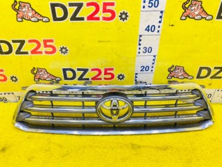 решетка радиатора, ориг. номер 53101-48180, TOYOTA HIGHLANDER