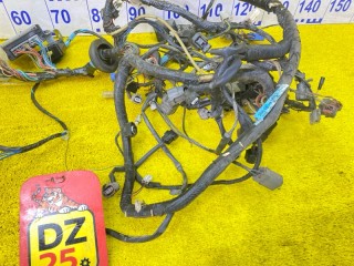 коса под капот, ориг. номер 36610-81A02, 4796, SUZUKI JIMNY