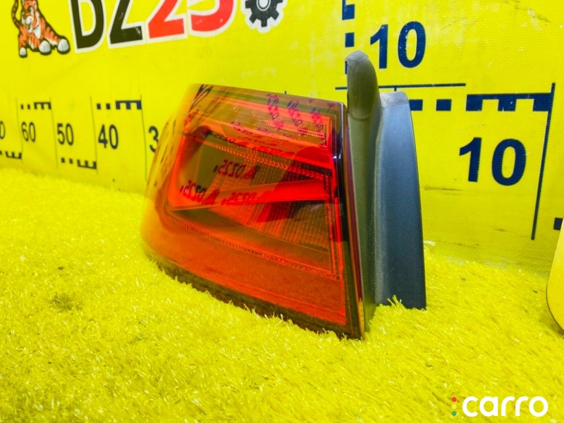 8V5945095A, 5637 стоп-сигнал AUDI A3 - фото №4