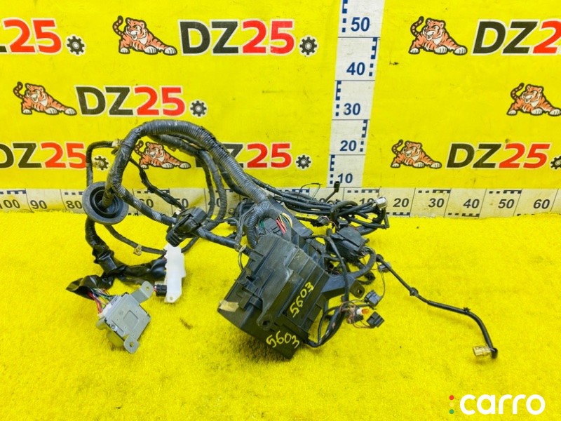 коса под капот NISSAN NV200 2009-2026, 5603, фото 1