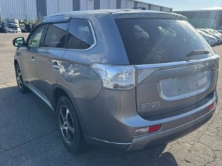 подкрылок, ориг. номер 5370B009, 5526, MITSUBISHI OUTLANDER