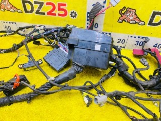 коса под капот, ориг. номер 5609, 8501C003, MITSUBISHI RVR