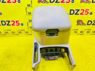 бардачок между сиденьями, ориг. номер 5890160280A0, 5890160280, 5538, TOYOTA LAND CRUISER