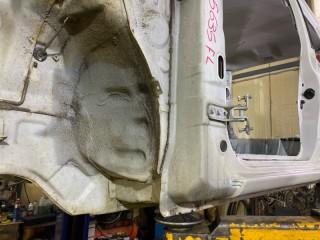 Порог кузова MITSUBISHI PAJERO IO 1998-2000