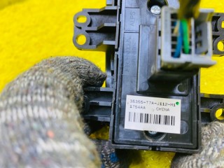 кнопка ручника, ориг. номер 5621, 35355-T7A-J112-M1, 06353T7AJ11, HONDA VEZEL