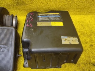 корпус воздушного фильтра, ориг. номер 15810293, 15899457, 4527, CHEVROLET TRAILBLAZER 2001-2006