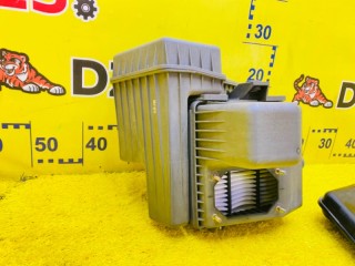 корпус воздушного фильтра, ориг. номер MR373750, 5635, MITSUBISHI PAJERO IO 1998-2000