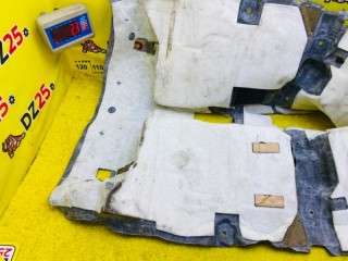 ковер пола, ориг. номер MR646778, 5635, MITSUBISHI PAJERO IO 1998-2000