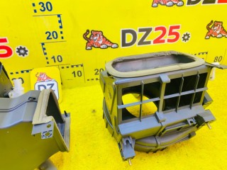 печка салона, ориг. номер MR460820, 5635, MR460822, MITSUBISHI PAJERO IO 1998-2000