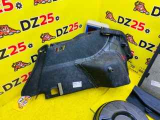 обшивка багажника, ориг. номер 8V5863887, 5637, 8V5863475, 8V5863463, AUDI A3