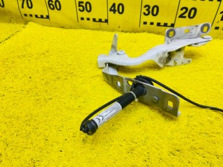 петля капота, ориг. номер A1179061000, A1768800428, A1768800328, 5638, Mercedes-Benz GLA-CLASS