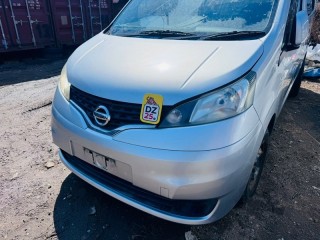бампер, ориг. номер 62022JX03A, 000857, NISSAN NV200 2009-2026