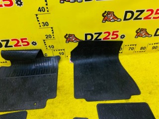 коврики комплект, ориг. номер G4900-JX000, 5647, NISSAN NV200 2009-2026