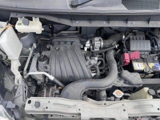 лючок бензобака, ориг. номер 78830JX00A, 5647, NISSAN NV200 2009-2026