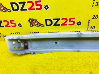 жесткость бампера, ориг. номер 52131-52250, 5261152210, 5648, TOYOTA SIENTA