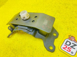 подушка коробки передач, ориг. номер 1237138060, 5650, LEXUS LX570