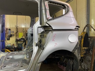 Крыло заднее TOYOTA SIENTA