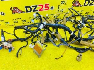 коса под торпеду, ориг. номер 24010JX00C, 5656, NISSAN NV200 2009-2026