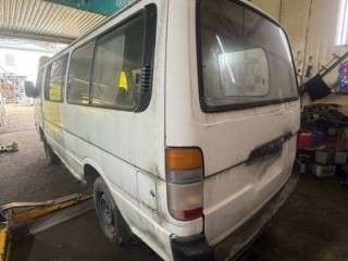 главный цилиндр сцепления, ориг. номер 5657, 3142036130, TOYOTA HIACE