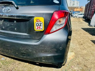 бампер, ориг. номер 2020553, 5215952740B1, 5215952740, TOYOTA VITZ 2010-2014