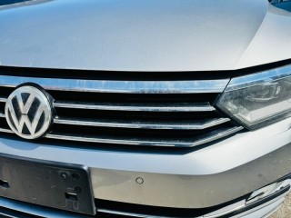 решетка радиатора, ориг. номер 3G0853651A, 3G0853651, 060009, VOLKSWAGEN PASSAT 2011-2015