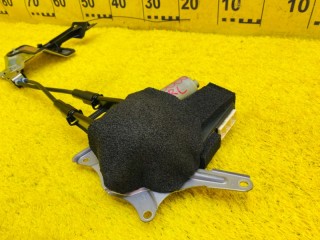 доводчик двери, ориг. номер 8500652061, 5666, TOYOTA SIENTA 2011-2015