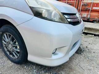 бампер, ориг. номер 5211944440, 5211944440B0, 5682, TOYOTA ISIS 2004-2007