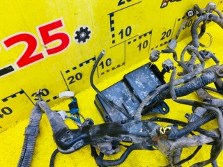 коса под капот, ориг. номер 5668, 8211142010, TOYOTA RAV4 1994-1997